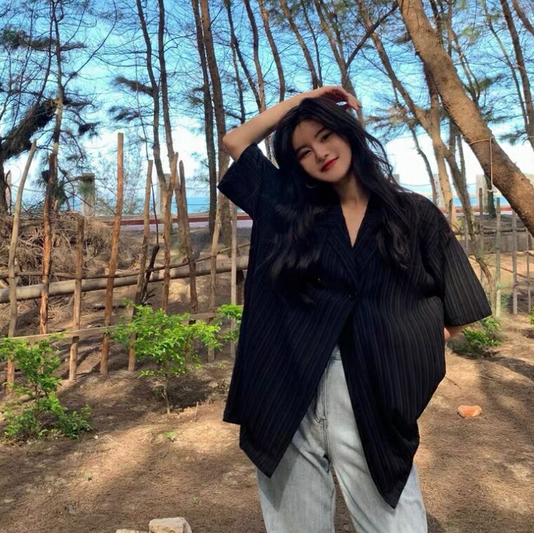 中大尺碼女裝 韓版 西裝外套 薄外套 棉麻外套 春夏純色短袖外套 女空調衫外套 1