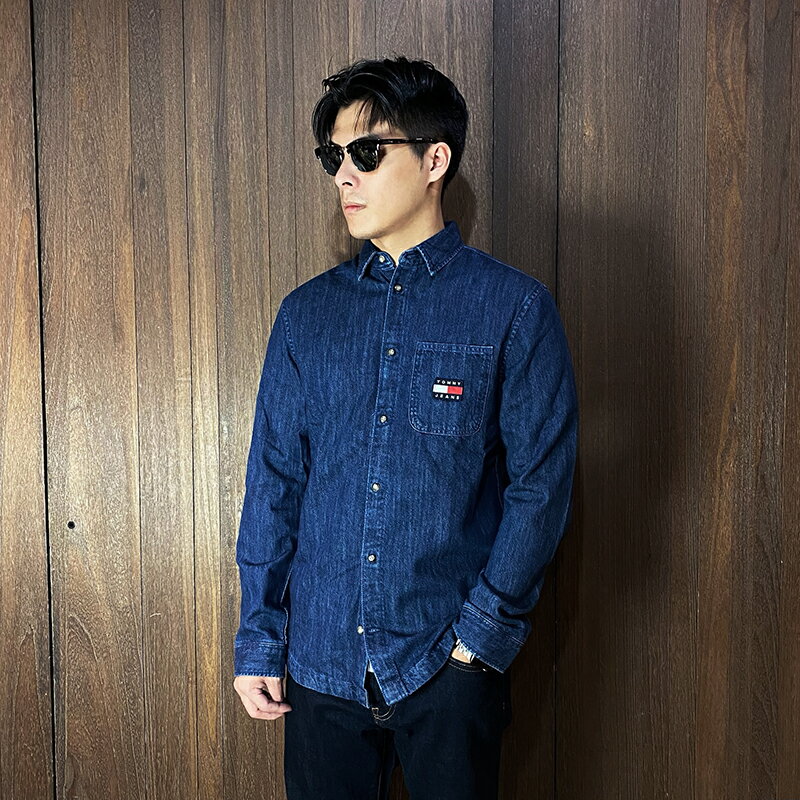美國百分百【全新真品】Tommy Hilfiger 牛仔襯衫 丹寧 男款 TH 上衣 長袖襯衫 牛仔藍 CV43