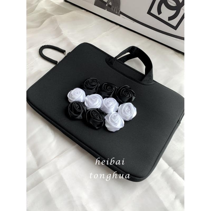 高質感黑白玫瑰花  平板包電腦包 2