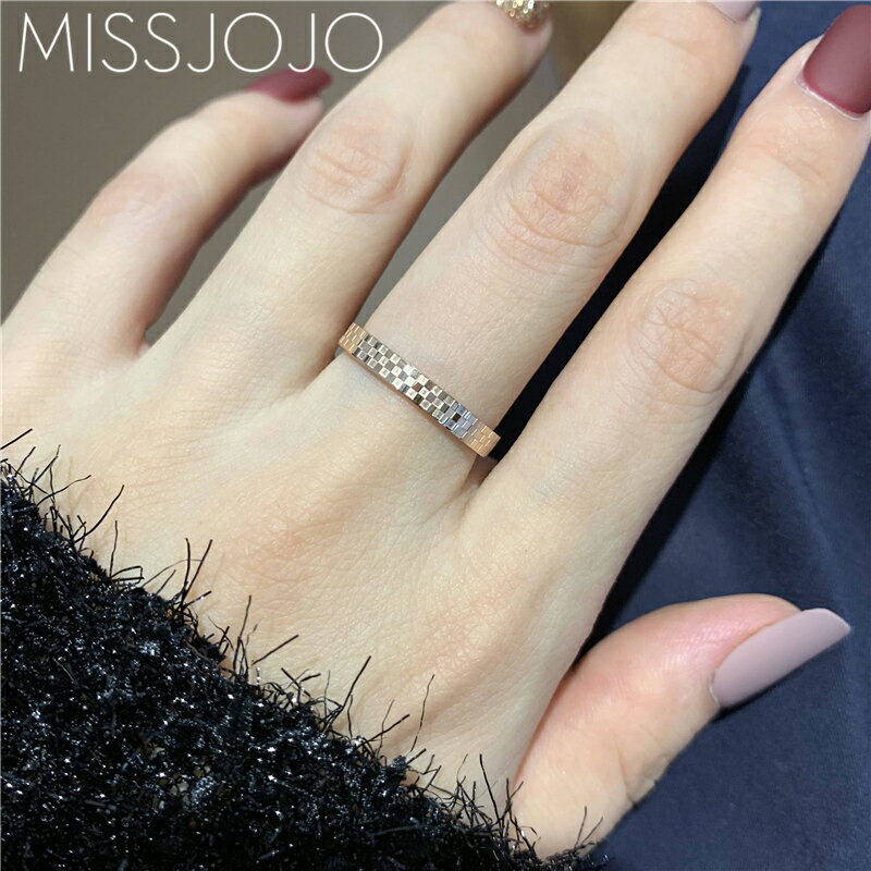 日韓版簡約個性基本款方塊細款鈦鋼鍍18K玫瑰金色食指戒指尾戒女