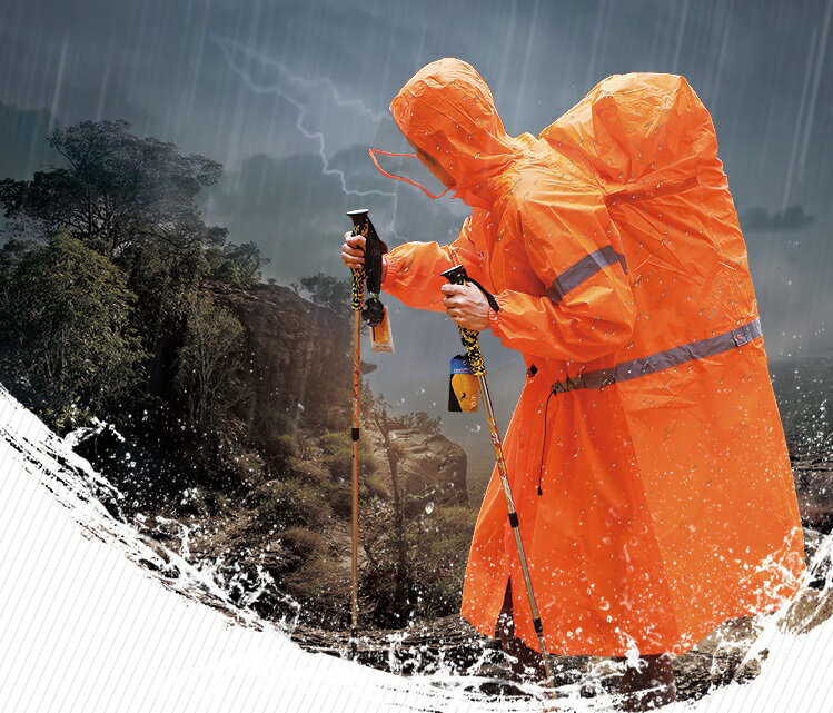 露營/ 登山/ 溯溪/ 爬山/ 騎車必備 高級防寒抗雨背包連體雨衣