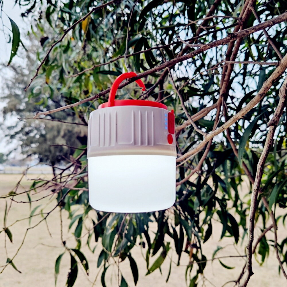 美麗大街 【112103035】太陽能充電LED節能燈泡球泡燈 戶外移動野營燈
