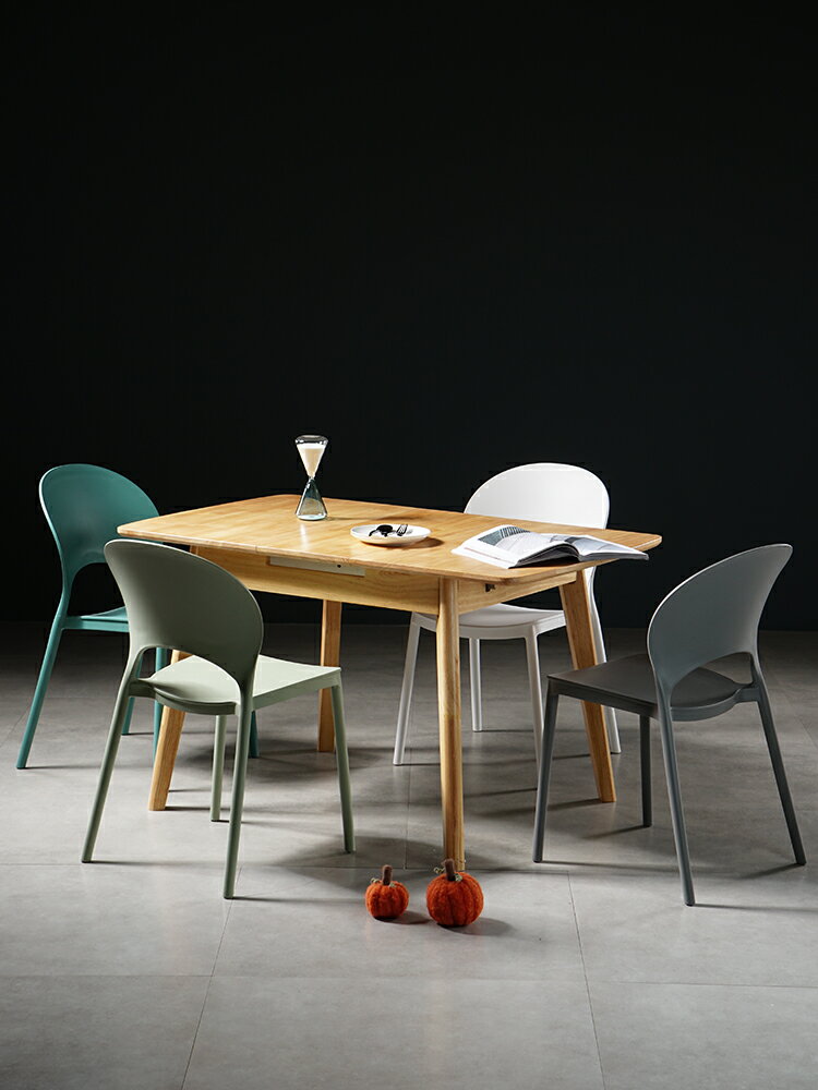 小戶型塑料椅家用可疊放現代簡約戶外靠背休閑椅子奶茶店洽談桌椅