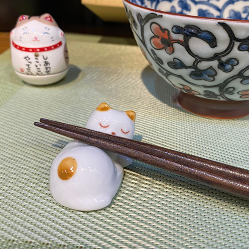 進口日式筷架-黃萌褐貓
