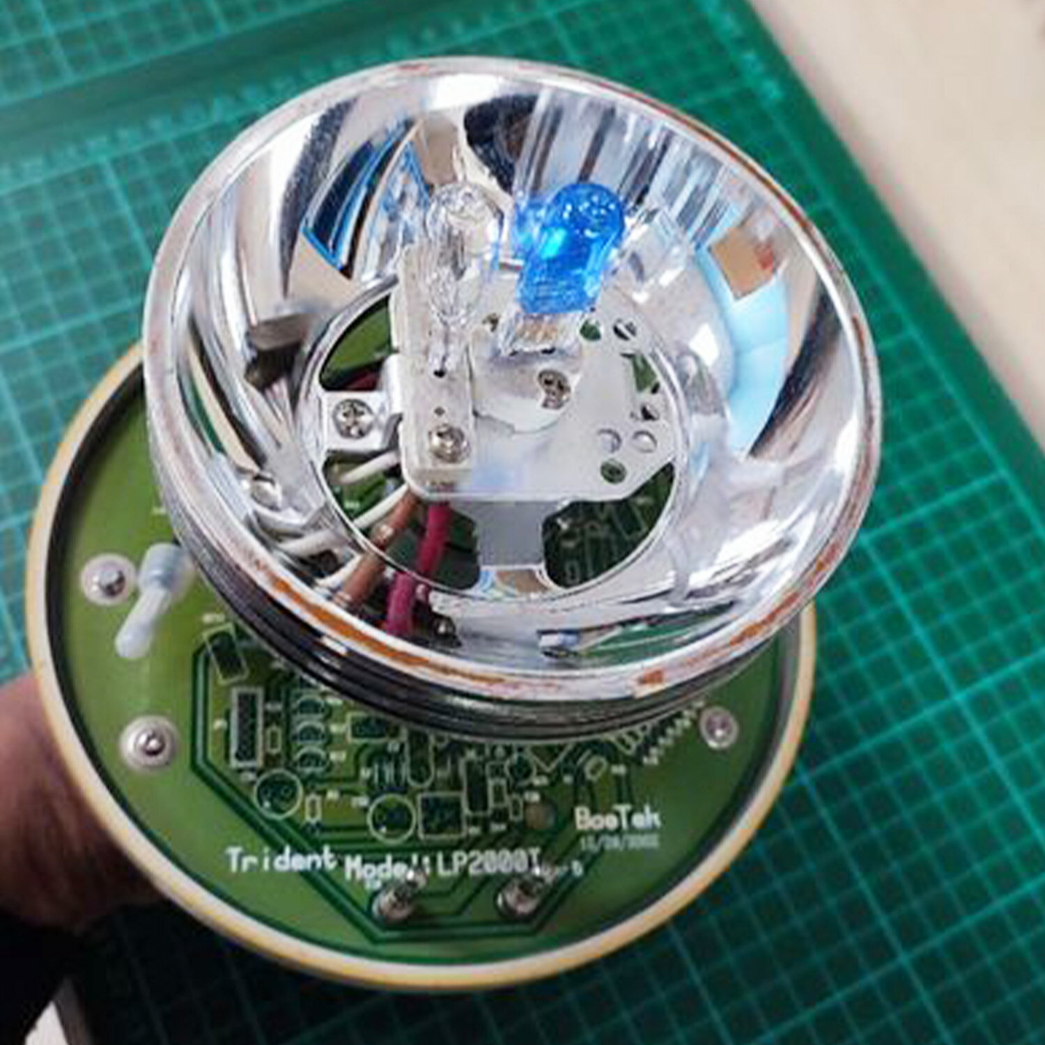 OSRAM 歐司朗 DISPLAY/OPTIC HLX 64642 150W 24V G6.35 特殊燈泡 300hr 4