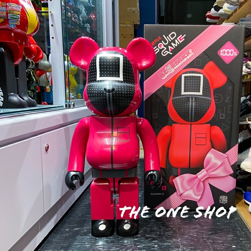 TheOneShop BE@RBRICK SQUID GAME GUARD 口 魷魚遊戲 衛兵 守衛 口 1000%