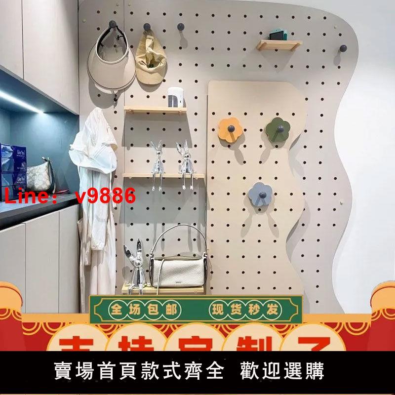 【公司貨超低價】實木洞洞板穿衣鏡置物架玄關入戶掛衣架全身一體推拉隱形鏡子門後