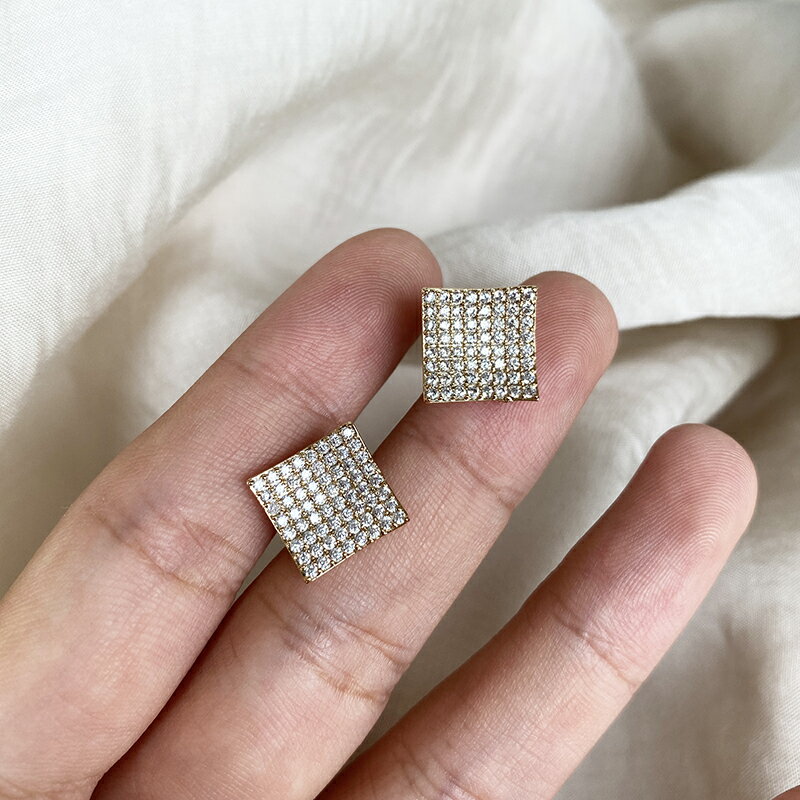 滿鉆方形S925銀針鋯石幾何耳釘簡約小眾設計氣質韓國高級感耳環女1入