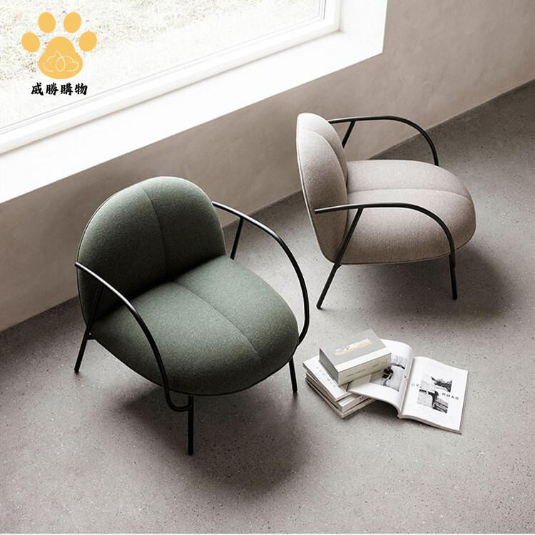 現代北歐布藝沙發酒店客廳小戶型現代簡約陽臺懶人金屬單人沙發椅zm7181ws7181