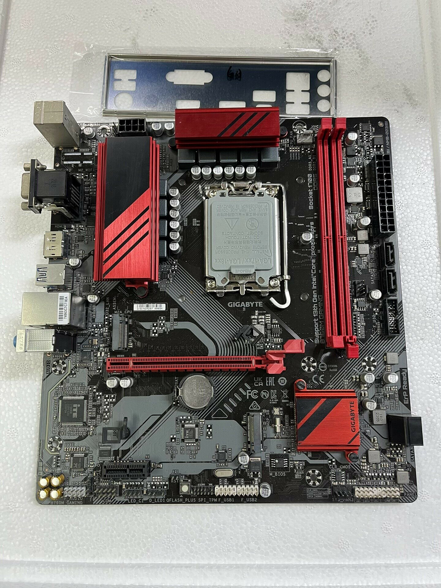 技嘉 B760M GAMING DDR5 主機板 輕微使用 功能完好 無磕碰 無封機碼 性能強悍 遊戲主機板