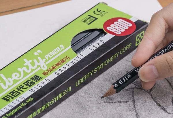 【文具通】Liberty 利百代 9800 高級 繪圖 製圖 鉛筆 六角桿 單一規格12支裝 A1110008【APP滿額下單10%點數(單一帳號最高1000點)】9/30止