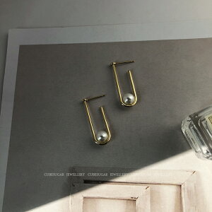 簡約設計感 通體925純銀U形貝珠耳環 個性創意潮流設計感小眾耳飾1入