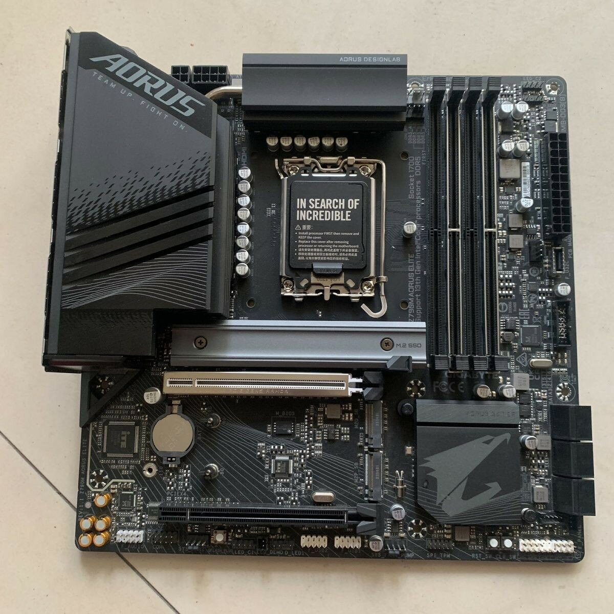 技嘉 Z790M AORUS ELITE DDR5 小雕 MATX主機板 支援12 13 14代CPU 強效散熱 高效能電競