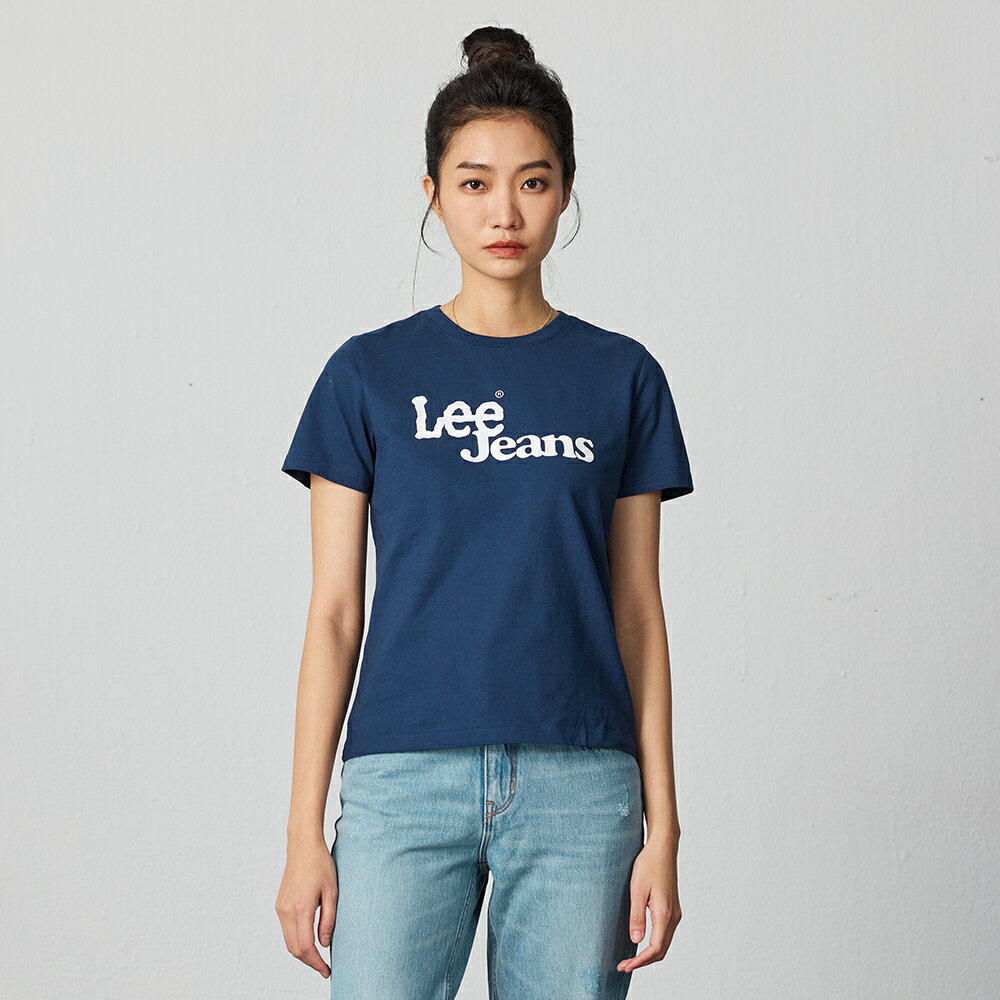 Lee 女款 LOGO Jeans 後衣襬LOGO 短袖T恤 | Modern