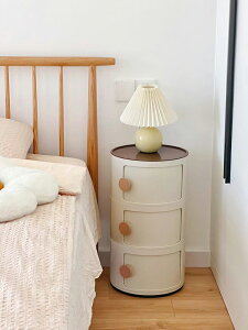 創意圓形簡易床頭柜小型ins簡約現代邊幾兒童臥室置物架迷你窄柜