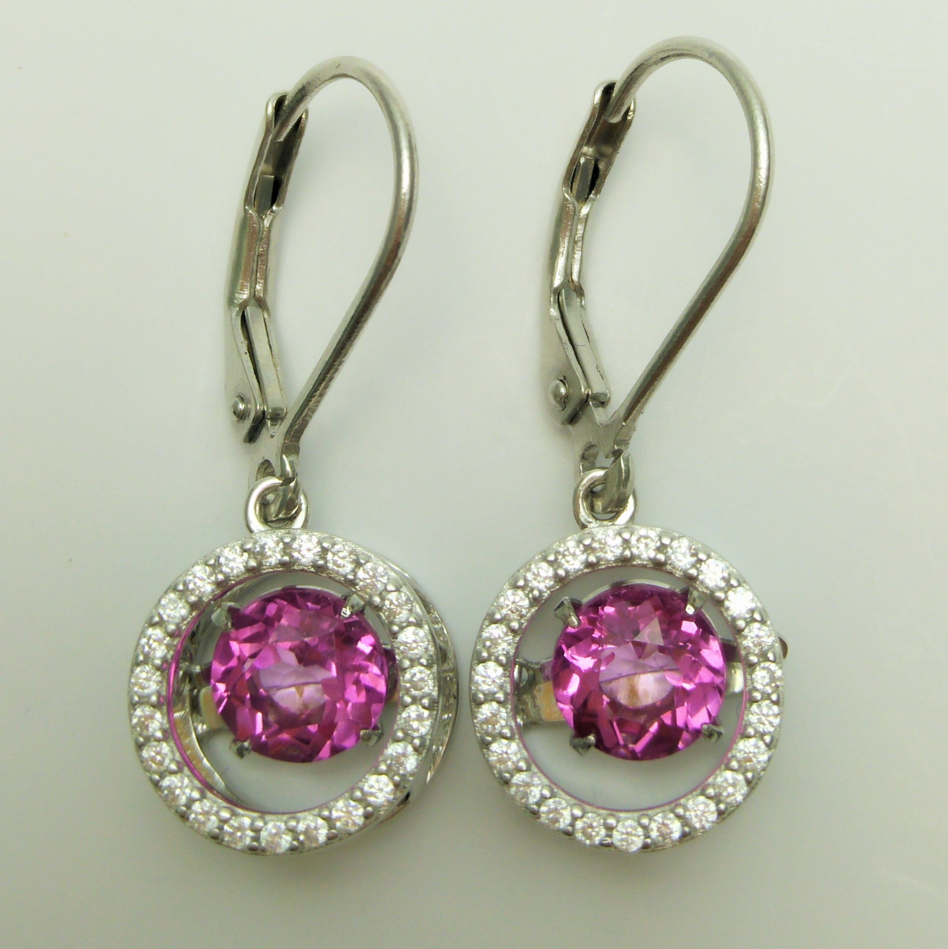 <br/><br/>  【ONE JeWeLRY】舞動耳環 8折免運 Dancing Earring 925純銀天然粉拓拔石耳環 母親節送禮<br/><br/>