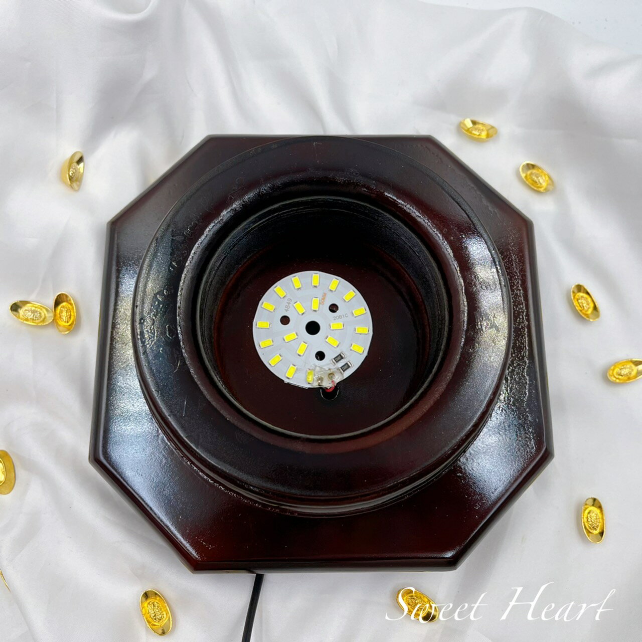 Sweet Heart 田芯好物精選💯 LED燈座 球座 冠軍座 水晶球燈座 木座 (白光) 1