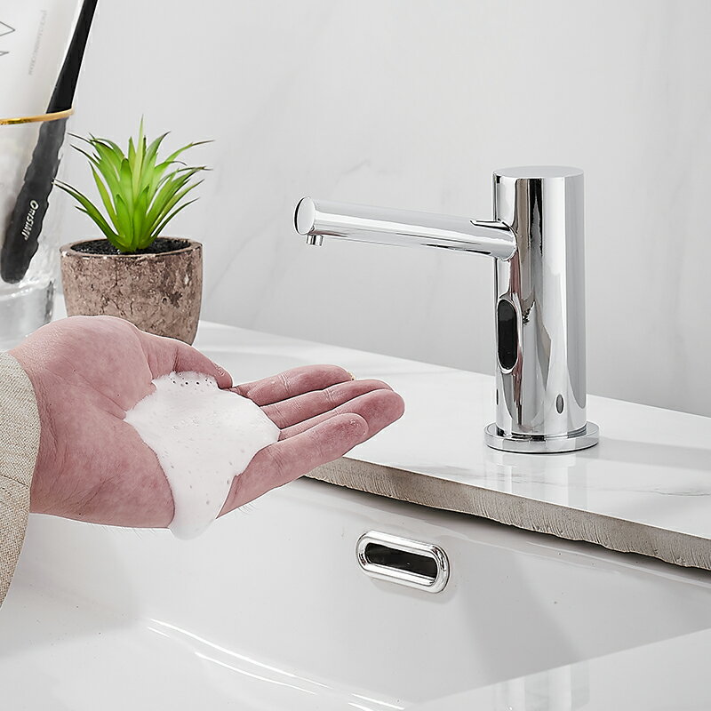 酒店衛生間全自動感應皂液器洗手盆水龍頭式泡沫給皂洗手液機商用