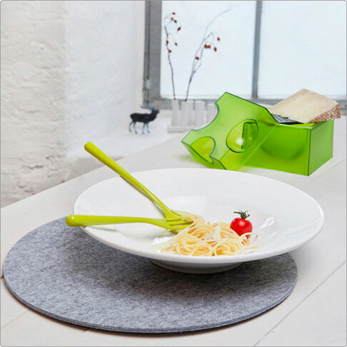 《KOZIOL》義大利麵專用叉匙(綠) | 湯匙 叉子 餐刀 4