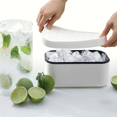 《LEKUE》附蓋蜂巢製冰盒(白) | 冰塊盒 冰塊模 冰模 冰格 0