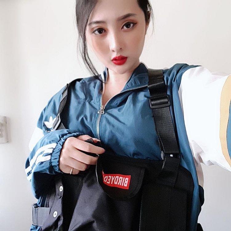 BIRDYEDGE潮流胸包  機能性 外出包