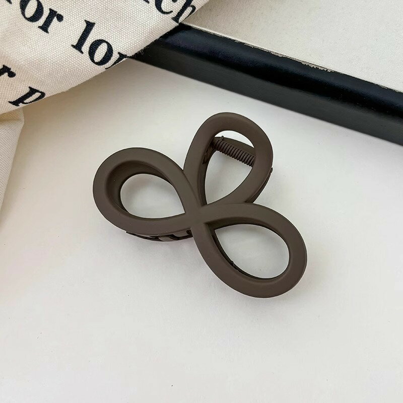 【台灣現貨】時尚配件 髮飾 髮夾 鯊魚夾 大嘴夾 邊夾  韓國亞克力髮夾女後腦勺盤髮夾子頭飾網紅珍珠抓夾氣質愛心鯊魚夾 4