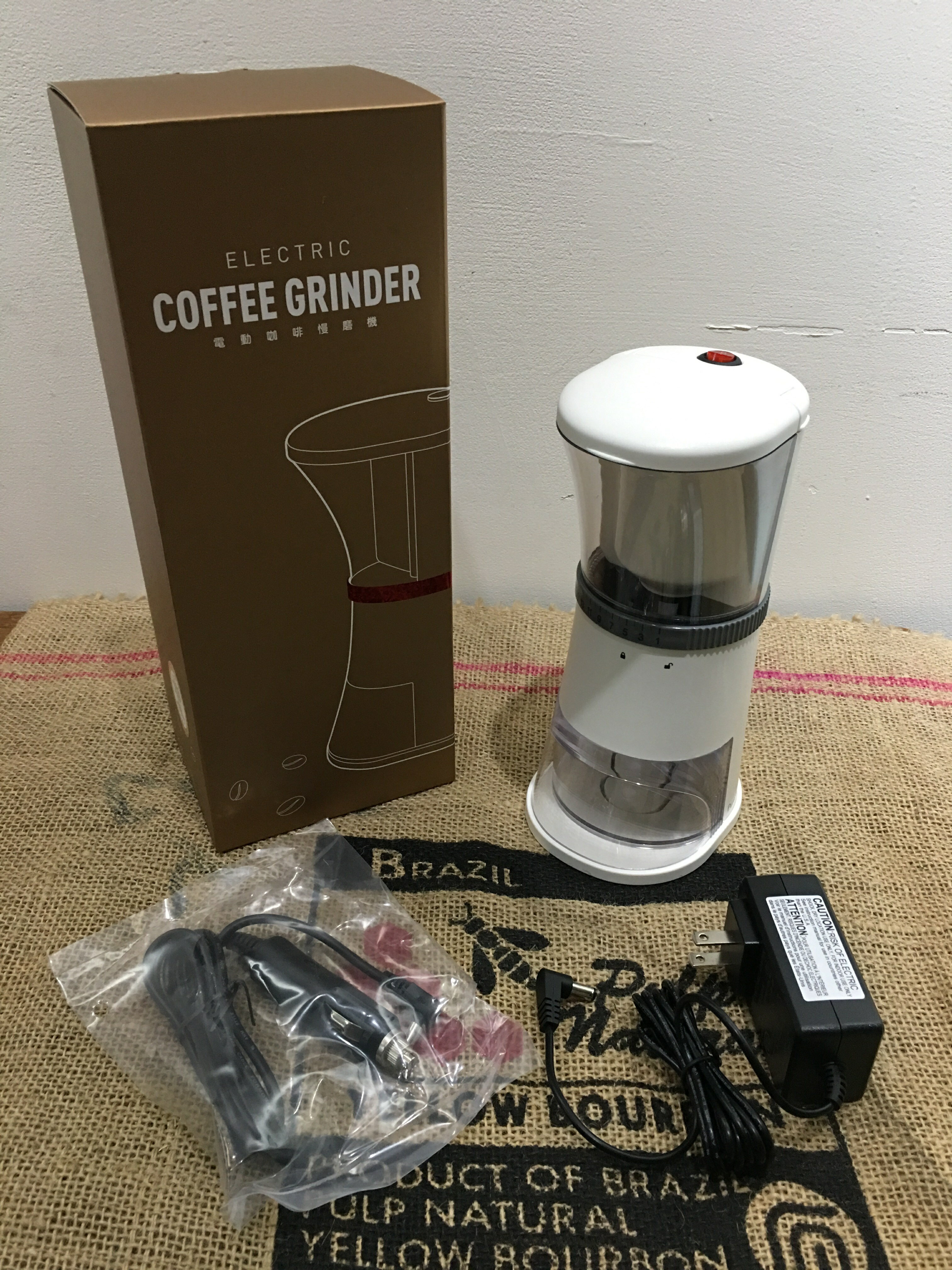 [微聲咖啡] 醇鮮小舖 (醇白．手沖款) 陶瓷刀盤 易攜帶 可水洗 低轉速 電動咖啡慢磨機