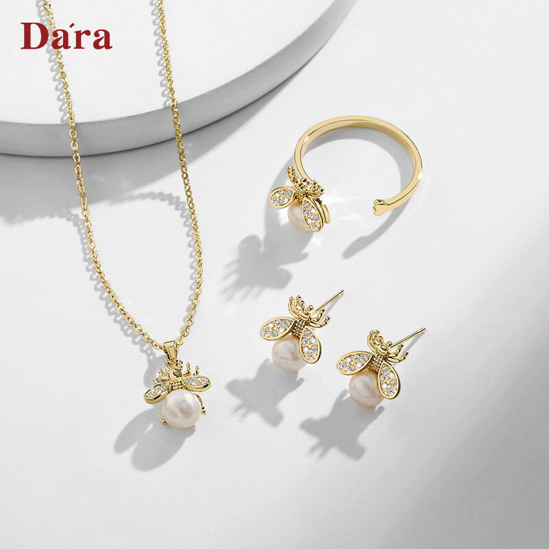 Dara/戴拉戴拉/dara 3件套 個性淡水珍珠蝴蝶項鏈耳釘戒指