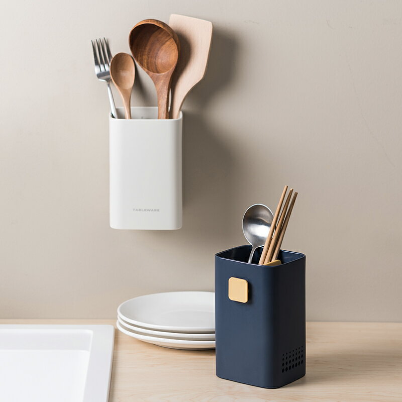 勺子筷子瀝水收納盒創意多功能廚房置物架家用免打孔壁掛式筷簍