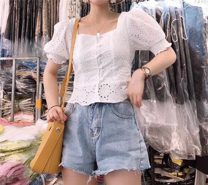 HooDress刺繡鏤空泡泡袖收腰上衣女新款夏季燈籠短袖洋氣小衫1入