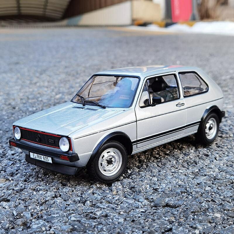 模型車 Norev 1:18 1976年 大眾高爾夫GTI Golf 1代車模合金一代汽車模型