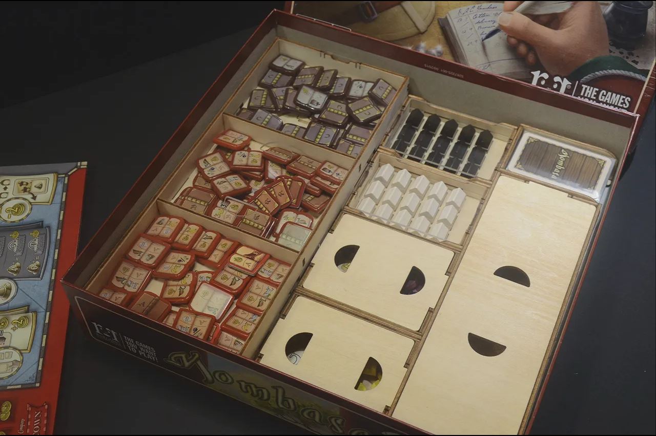 【桌遊侍】蒙巴薩 烏鴉盒子《免運》收納盒 正版實體店面快速出貨.木盒.收納.蒙巴薩.食譜小擴充.支援厚套.桌遊收納盒 4