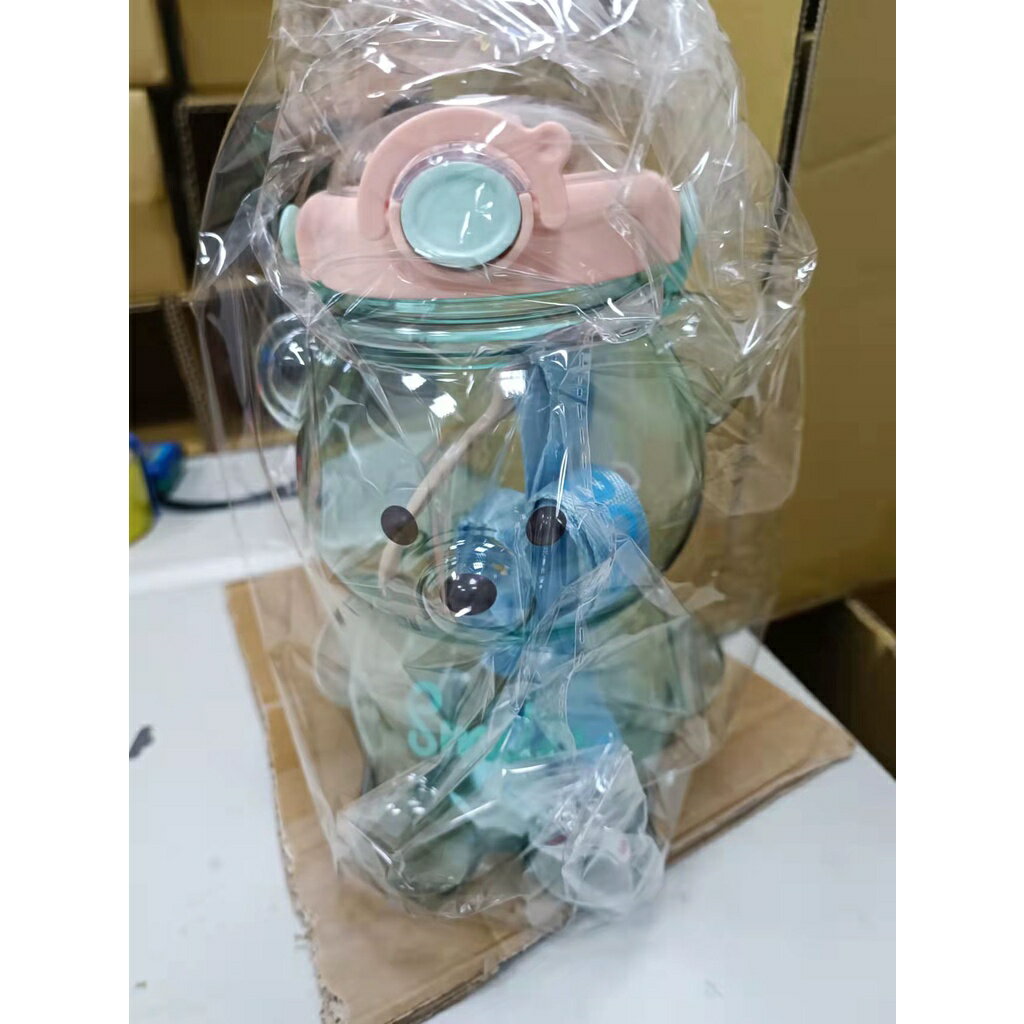 網紅款卡哇伊熊塑膠水瓶帶吸管便攜帶可愛兒童水瓶女孩夏季大容量泡茶杯 可當手機支架塑膠杯子 8