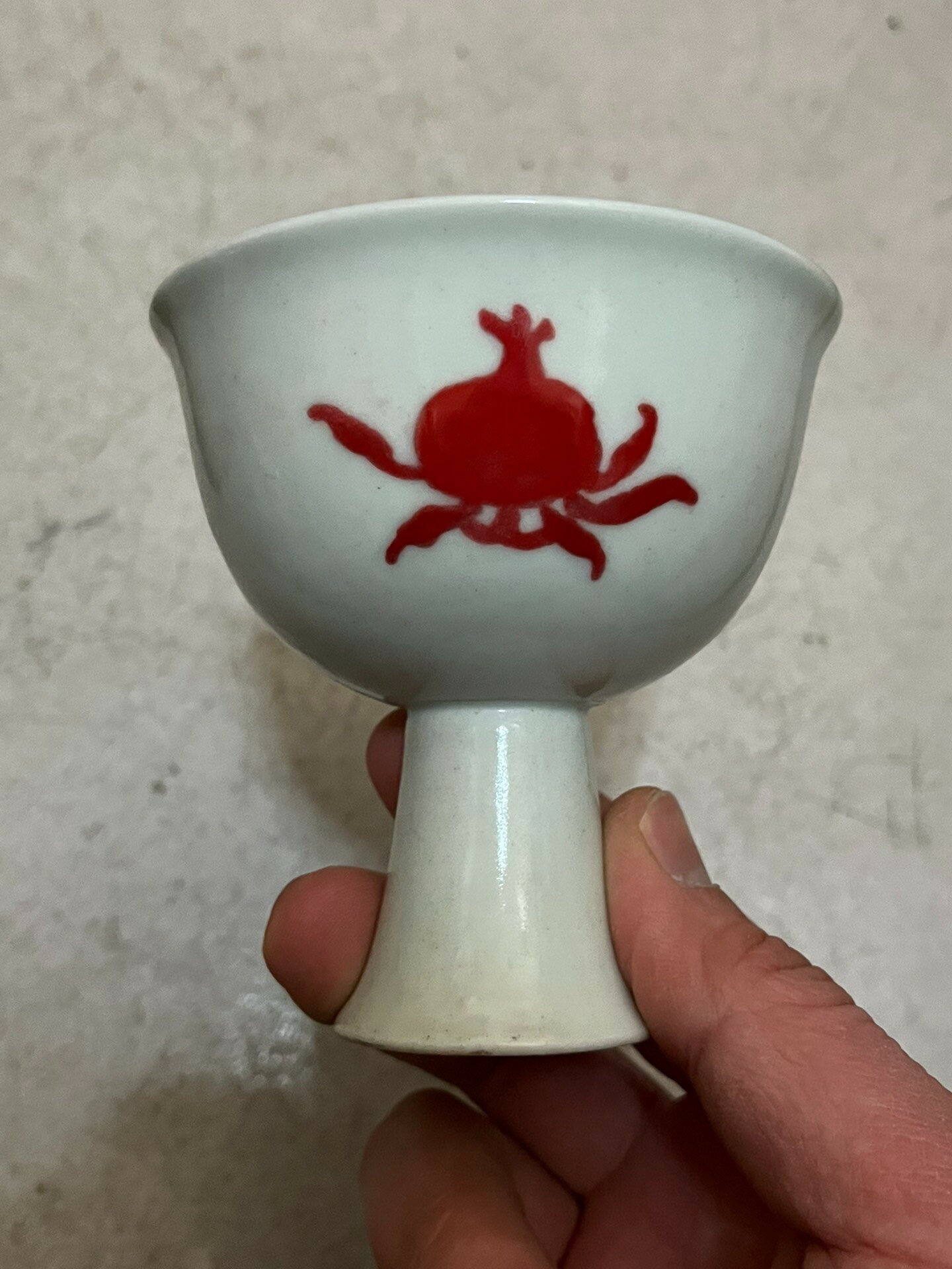 釉里紅高足杯，喜歡可以直接拍，直徑8.5厘米，高8.5厘米