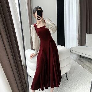 紅色連身裙女秋冬方領復古顯瘦赫本風絲絨裙