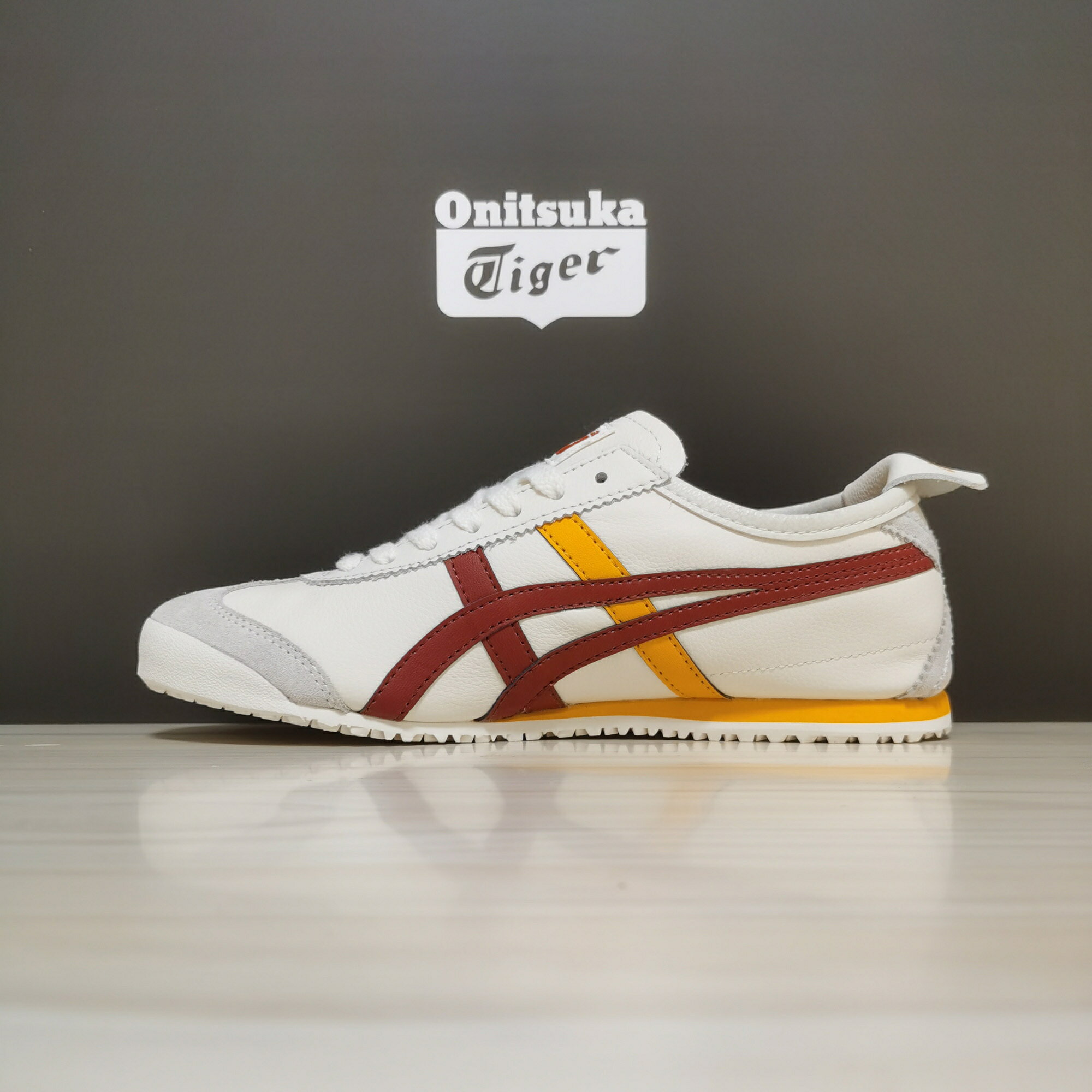 活動促銷 09款 鬼塚虎Onitsuka Tiger 男女帆布鞋 頭層皮革 芯片工藝 日系潮搭 鬼塚虎休閒鞋 輕便舒適