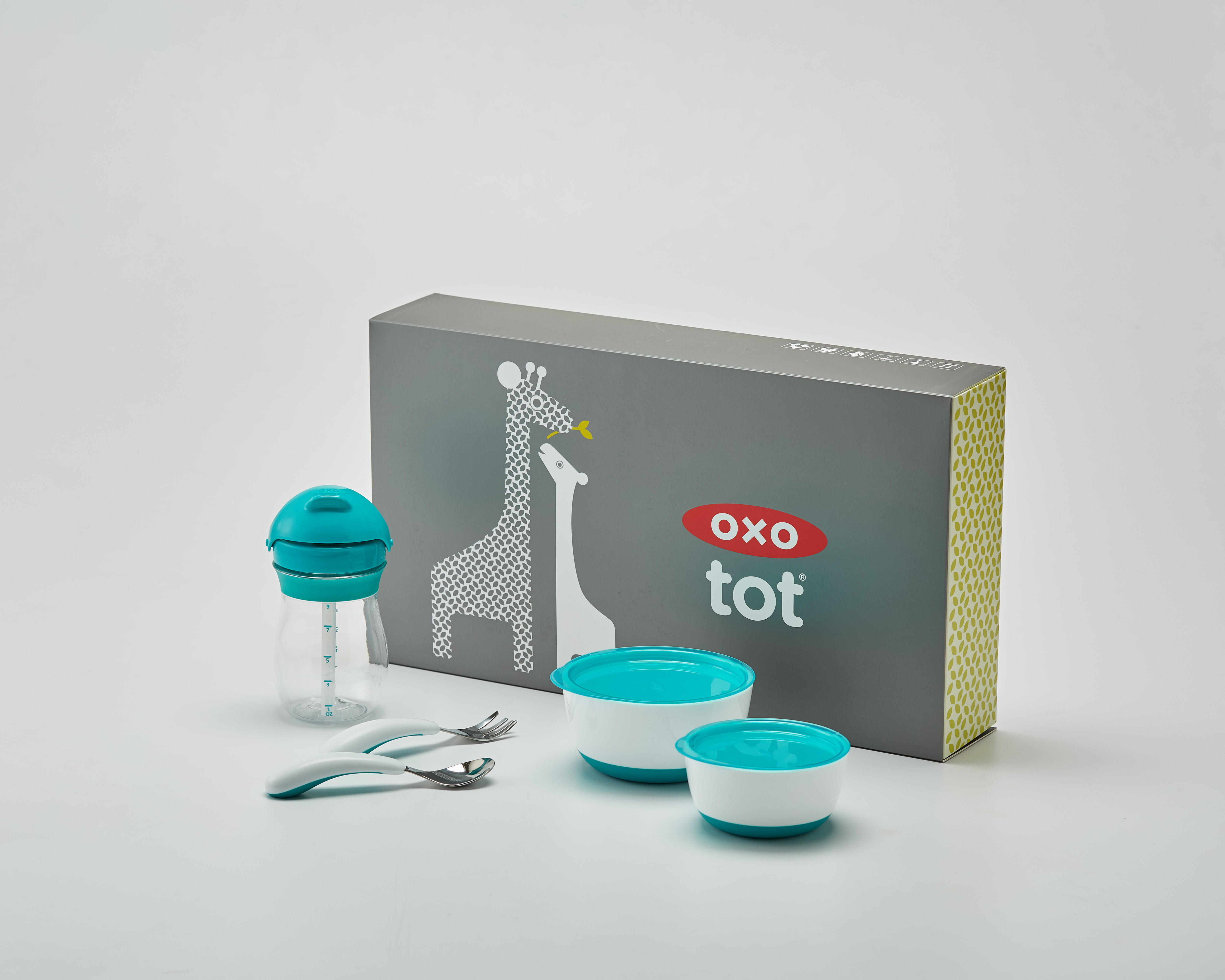 OXO TOT 寶寶餐具禮盒(3號) (可挑色/款) 嬰兒 防滑 叉匙 圍兜 水杯【A435136】【不囉唆】
