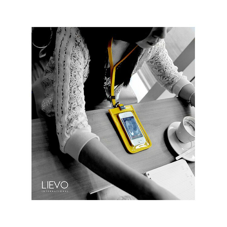 【LIEVO】 TOUCH - 頸掛式真皮手機套_森林綠( 5.7 吋螢幕以下手機皆適用) (附禮盒包裝) 2