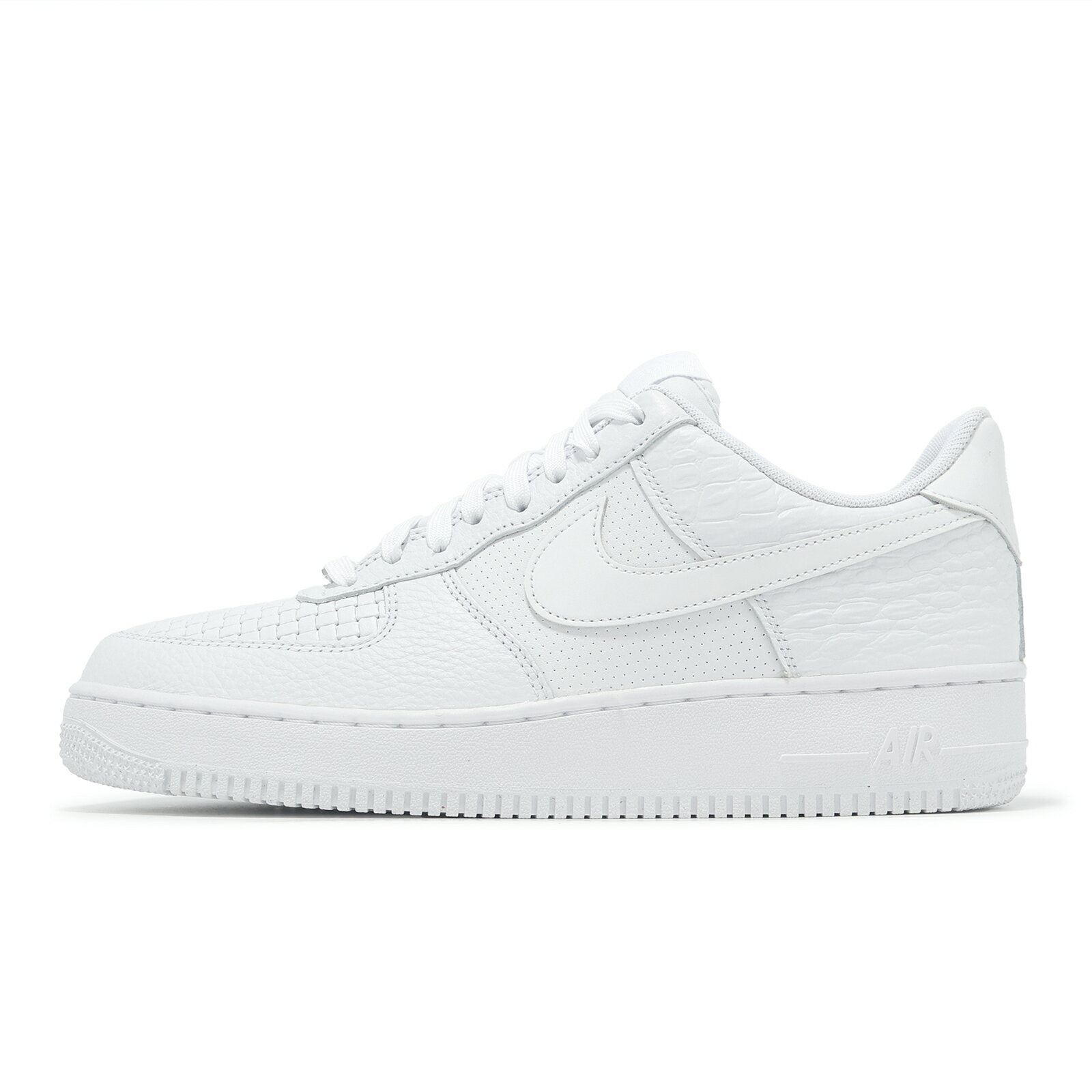Nike Air Force 1 07 LX 男女休閒鞋