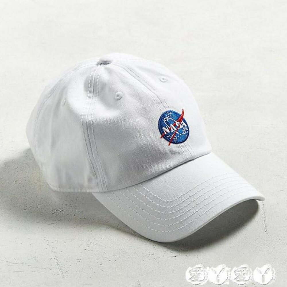 鴨舌帽 歐美潮牌NASA個性白色百搭刺繡軟頂鴨舌帽男女夏天彎檐棒球帽子 全館免運