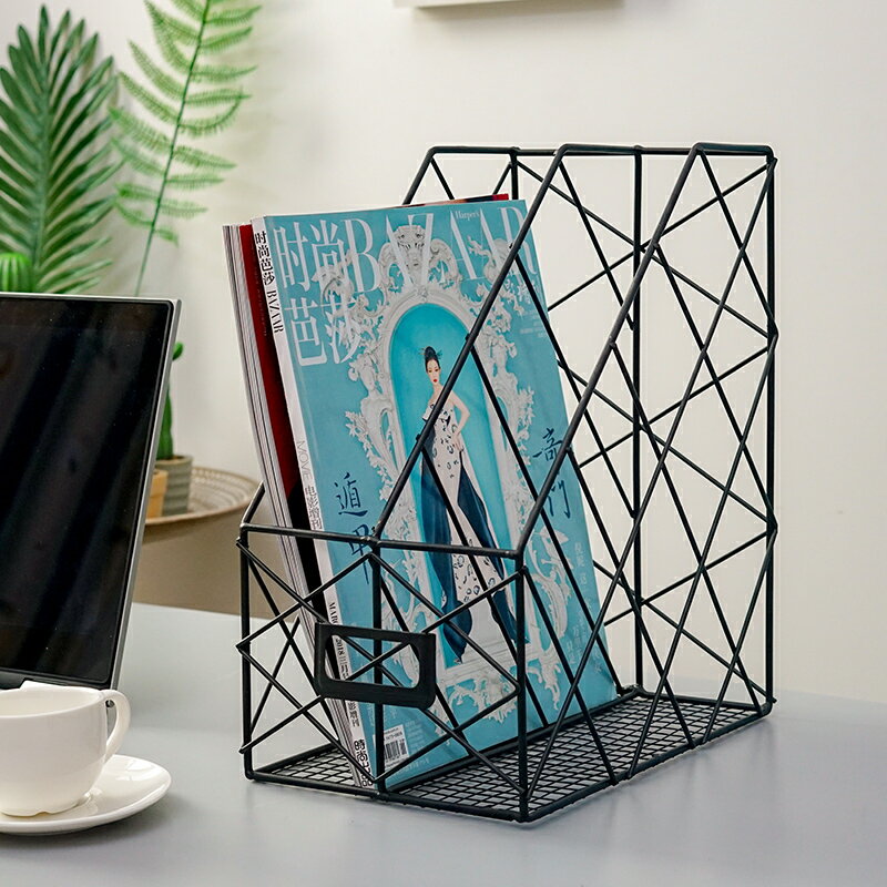 文件雜志辦公室用品桌面收納盒擺件裝飾 ins幾何鐵藝置物架書架