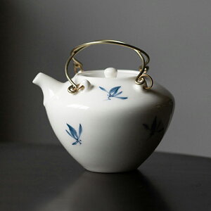 手繪蘭花提梁壺陶瓷家用泡茶壺簡約過濾防燙合金單壺功夫茶具茶壺