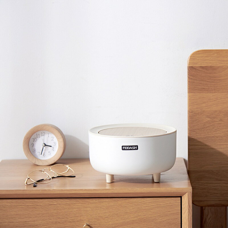 【台灣現貨】迷你桌面垃圾桶 按壓垃圾桶 床頭櫃垃圾桶 日式收納桶 圓形款 方形款 多款任選｜丹丹悅生活 2