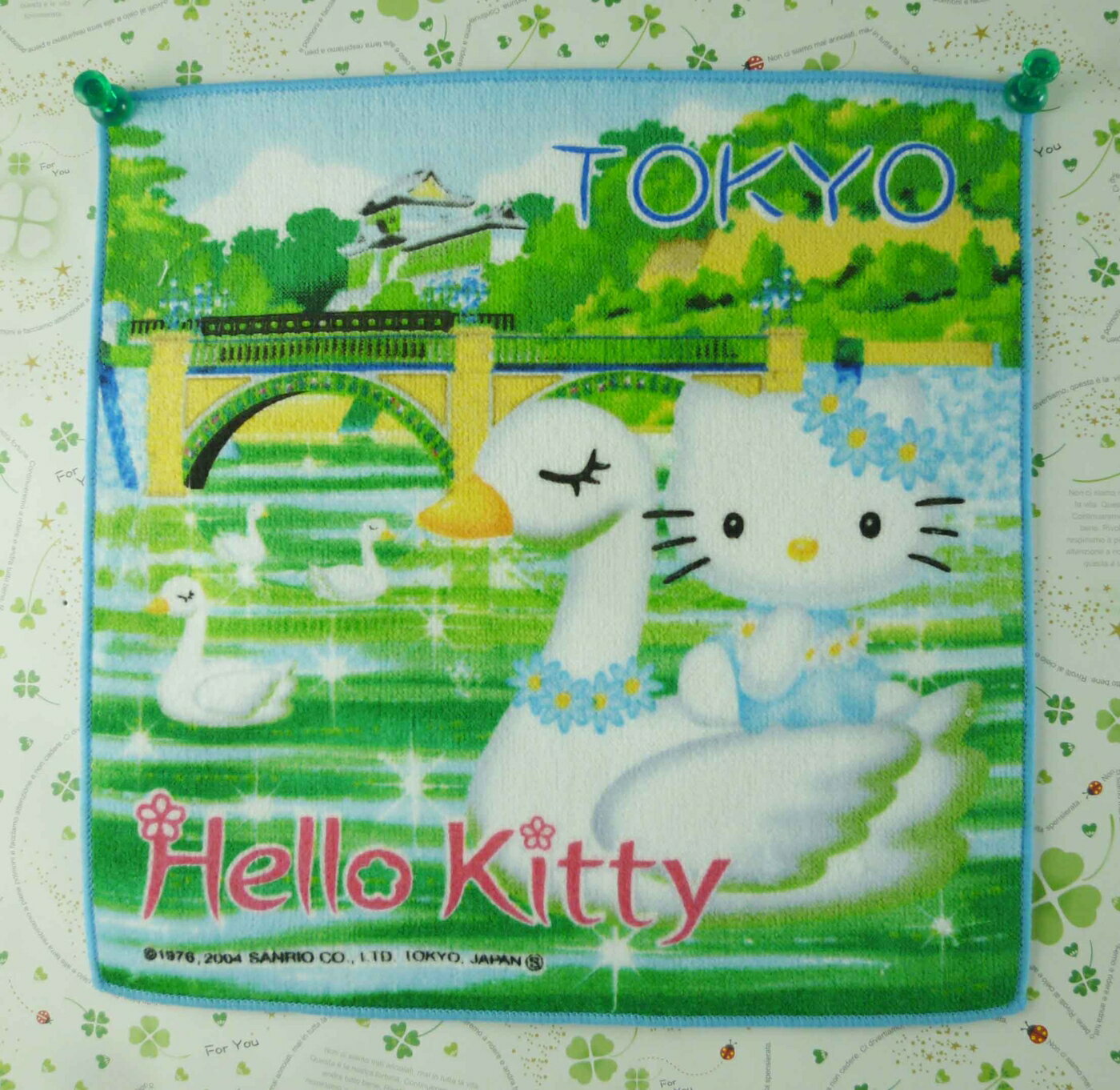 【震撼精品百貨】Hello Kitty 凱蒂貓 方巾-限量款-東京天鵝 震撼日式精品百貨