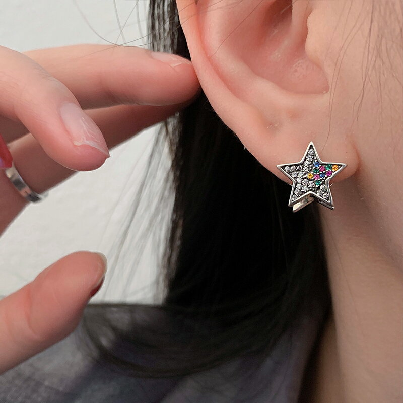 小寶s925純銀彩色鋯石獨特設計星星耳扣女耳環2022年新款潮高級感
