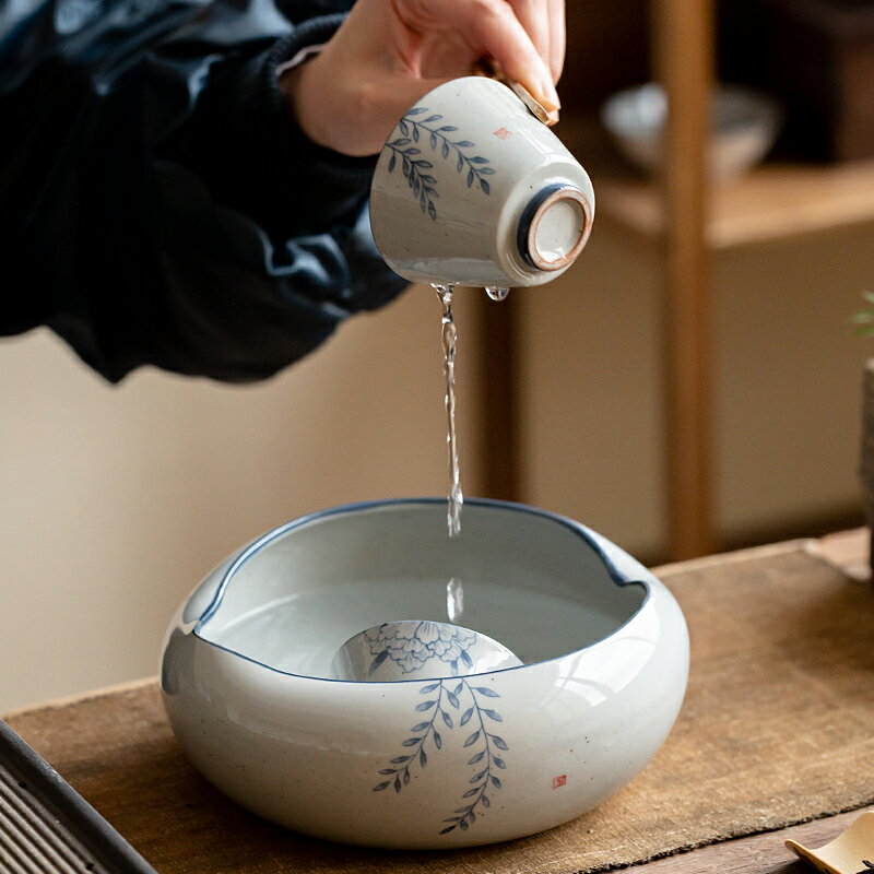 手繪茶洗陶瓷大號洗茶碗仿古青花建水簡約杯洗茶渣桶水孟茶道零配