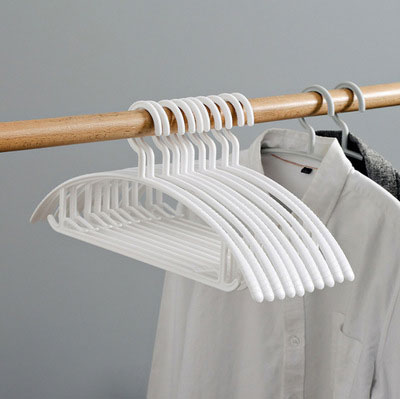 ✤宜家✤無痕防滑3D曬衣架 (5入裝) 多功能塑料防滑衣架 衣服架 掛衣架