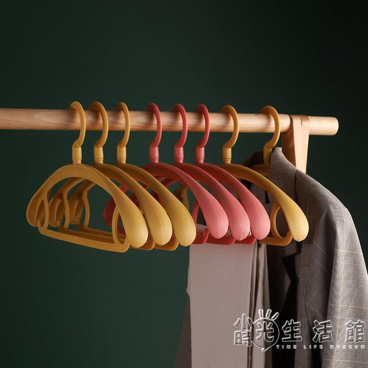 大衣衣架寬肩無痕防滑家用掛衣加粗加厚一架子衣服撐子防肩角大號 幸福驛站