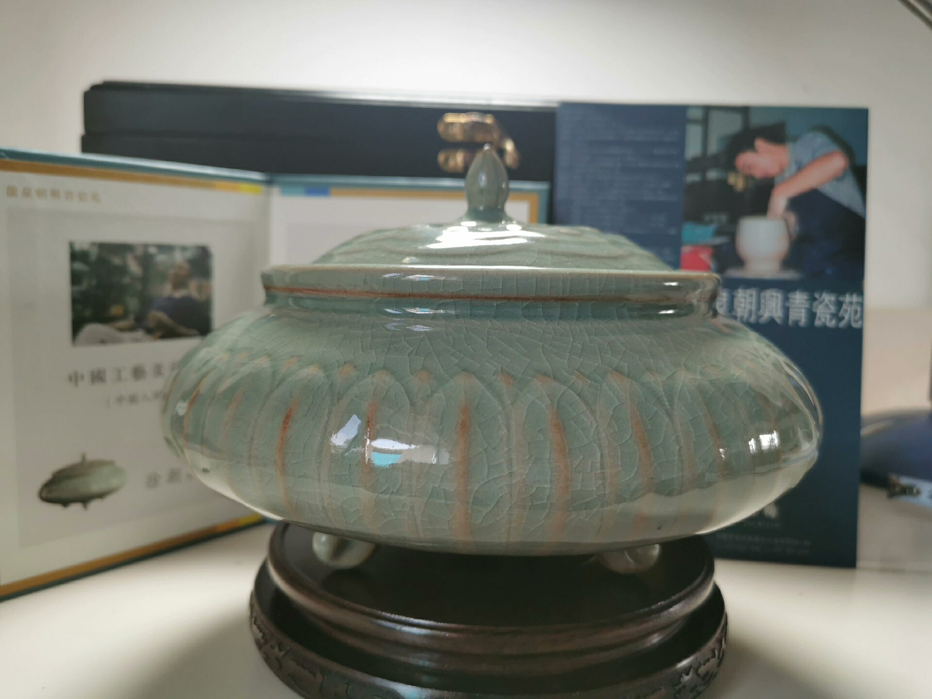 特價大師徐朝興龍泉青瓷特別定燒款大香爐| Seven柒柒家| 樂天