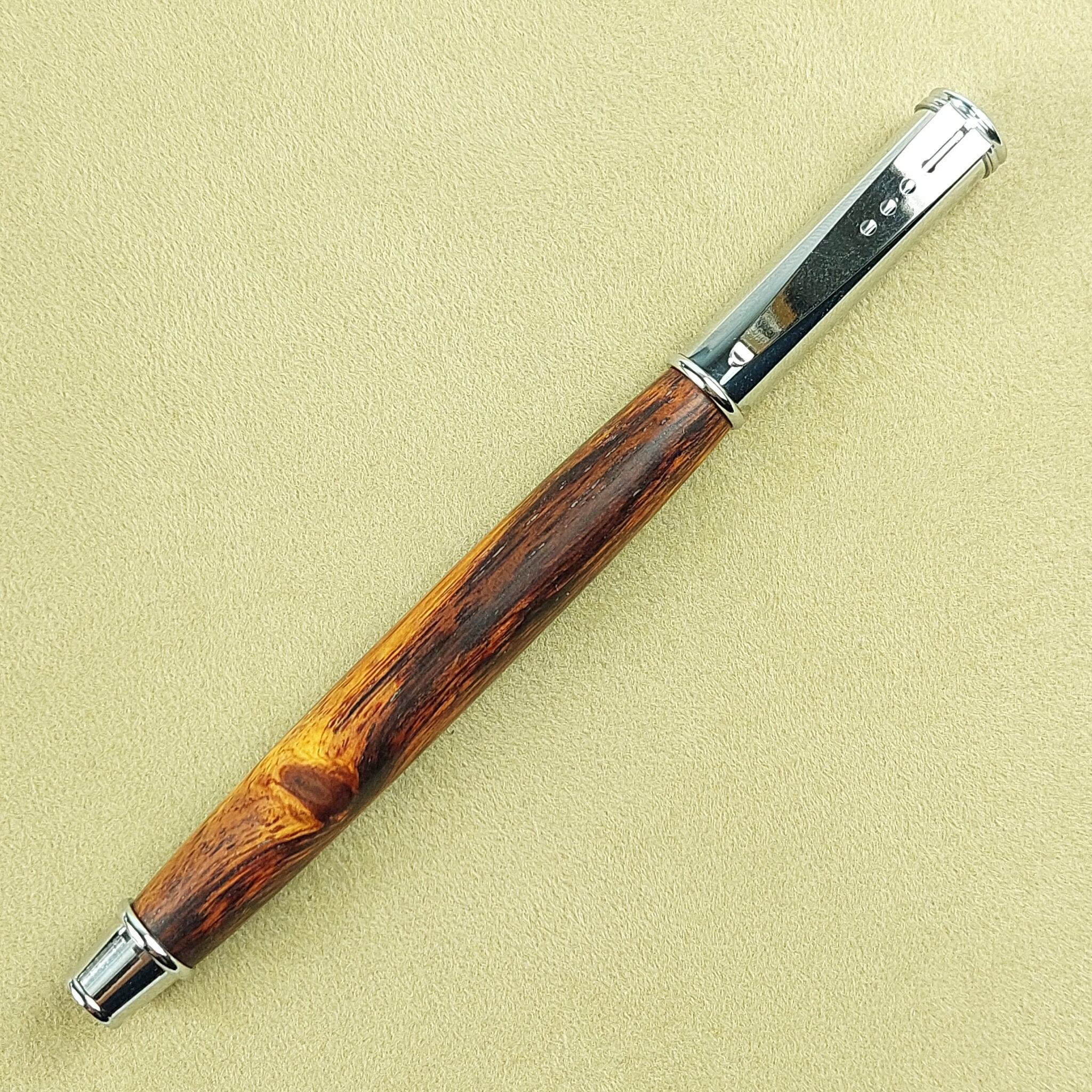 降真香拔蓋鋼珠筆 #KOBE手工筆 #手工筆 #手工鋼珠筆